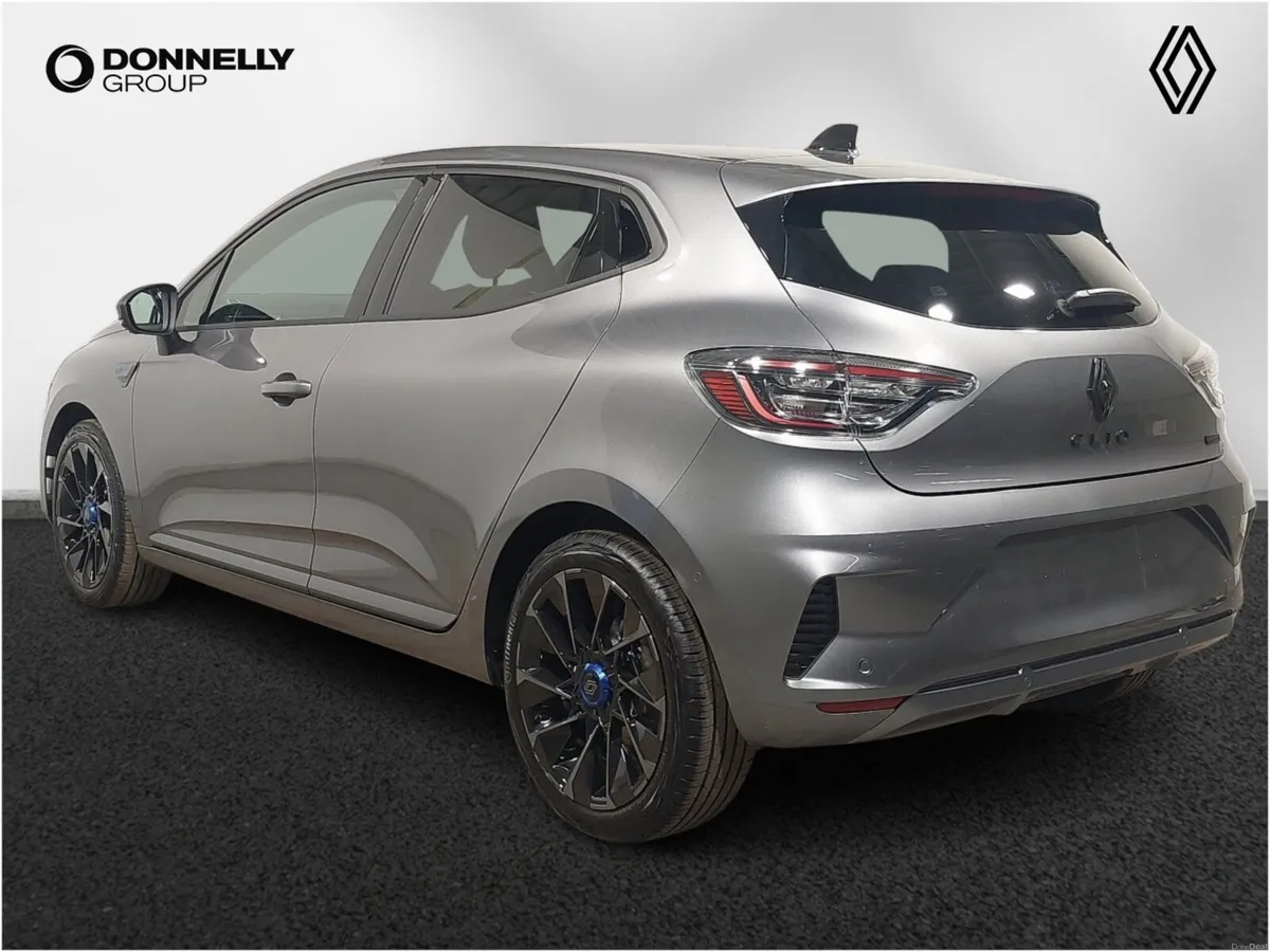 Renault Clio Hatchback Iconic Esprit Alpine - Image 2