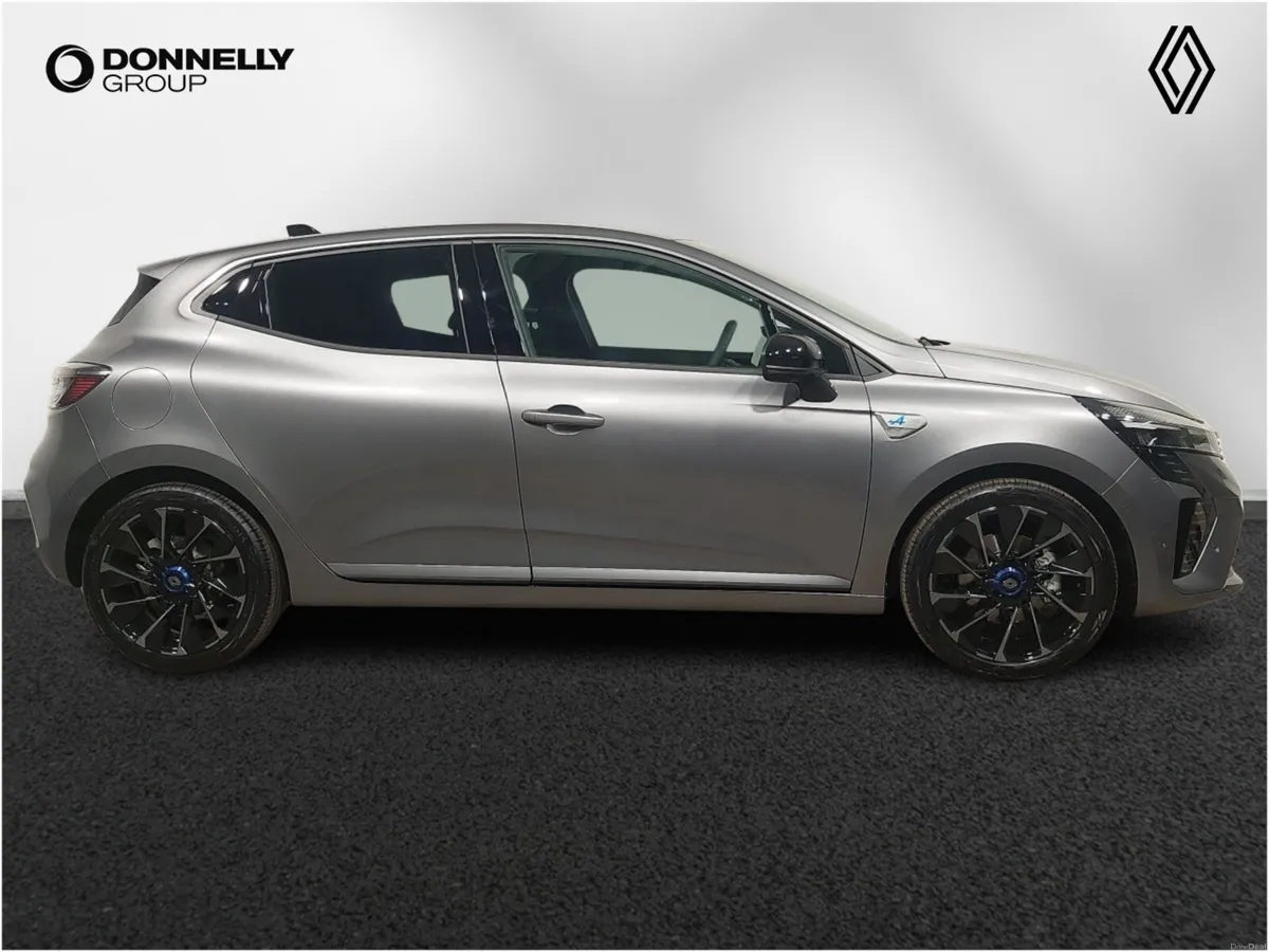 Renault Clio Hatchback Iconic Esprit Alpine - Image 3