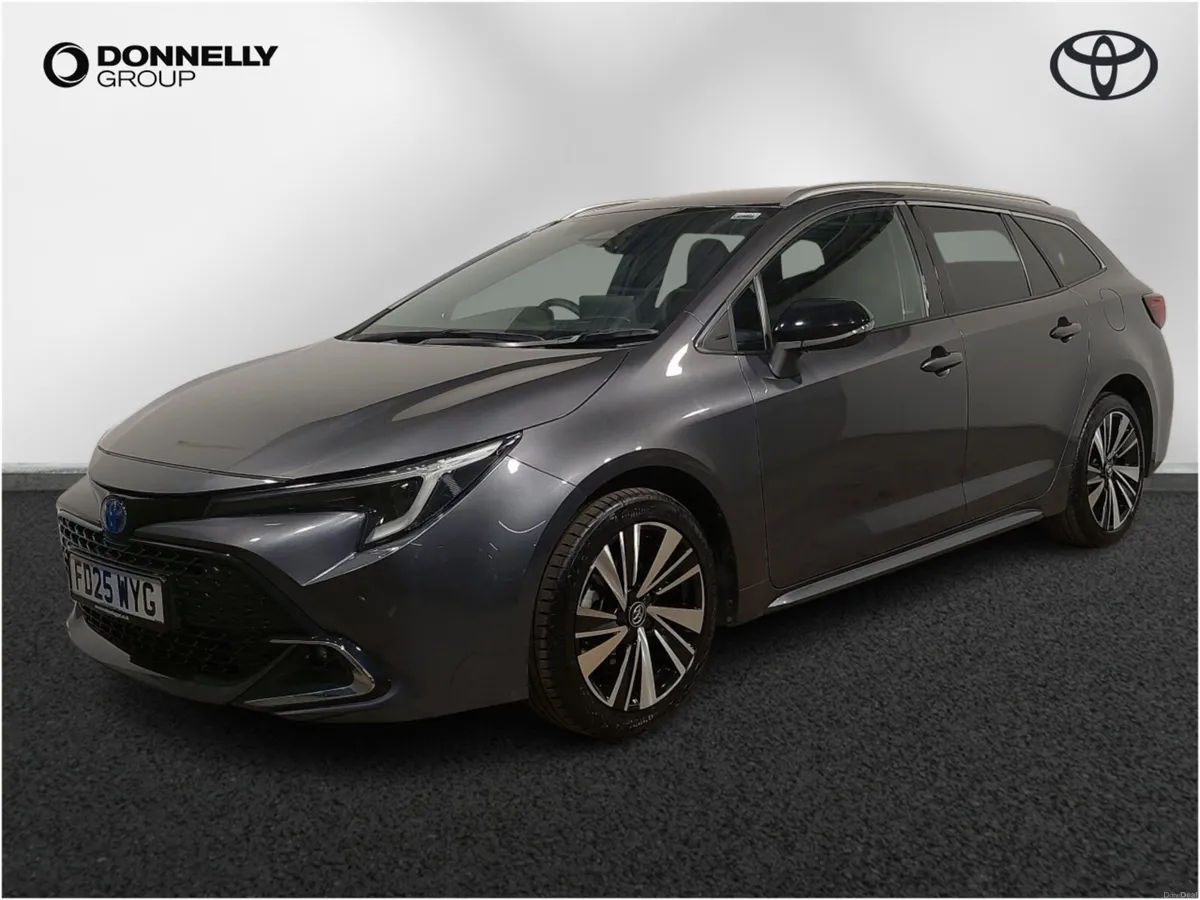 Toyota Corolla Touring Sport Design - Image 3