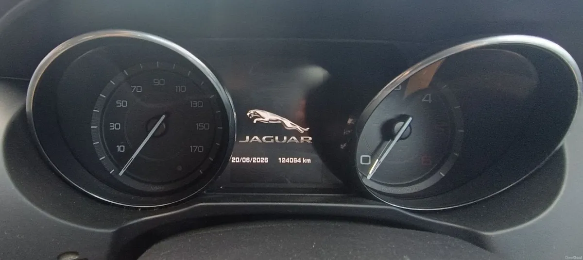Jaguar XE 2.0D Portfolio Automatic - Image 3