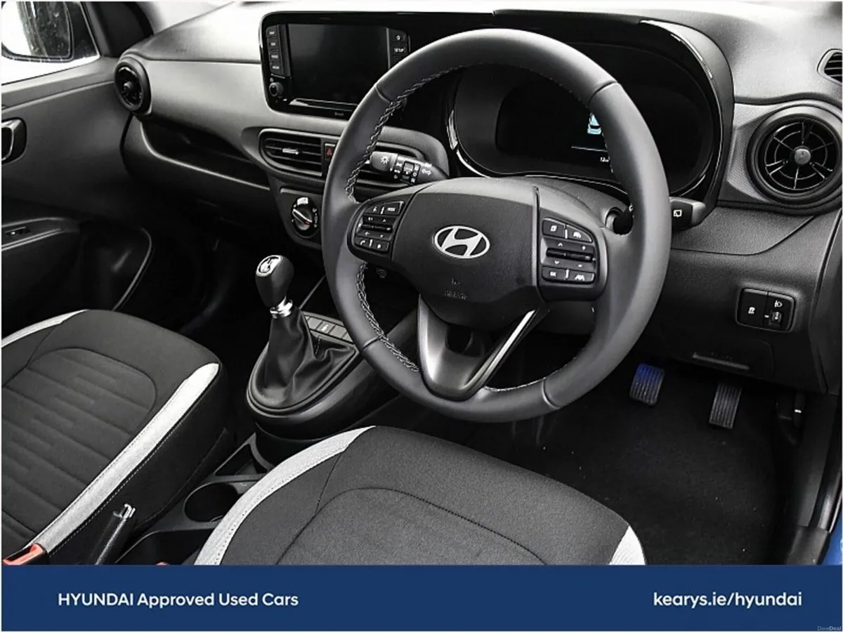 Hyundai i10 Deluxe Plus - Image 6
