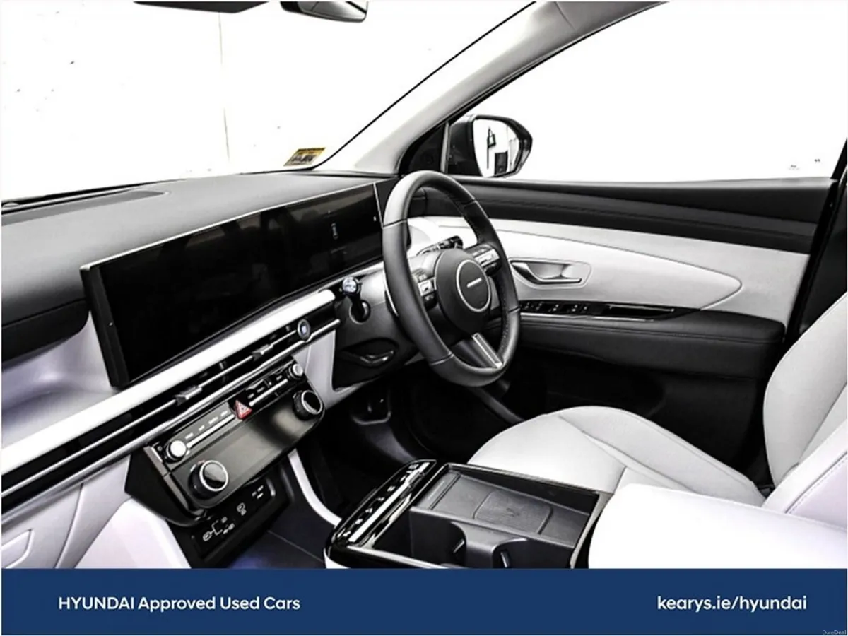 Hyundai Tucson FL 2WD Platinum PHEV Auto - Image 5