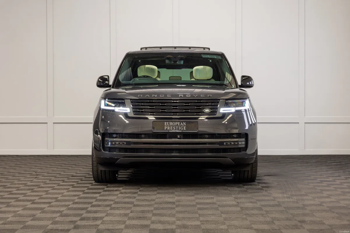 242 Range Rover P550e Autobiography - Image 2