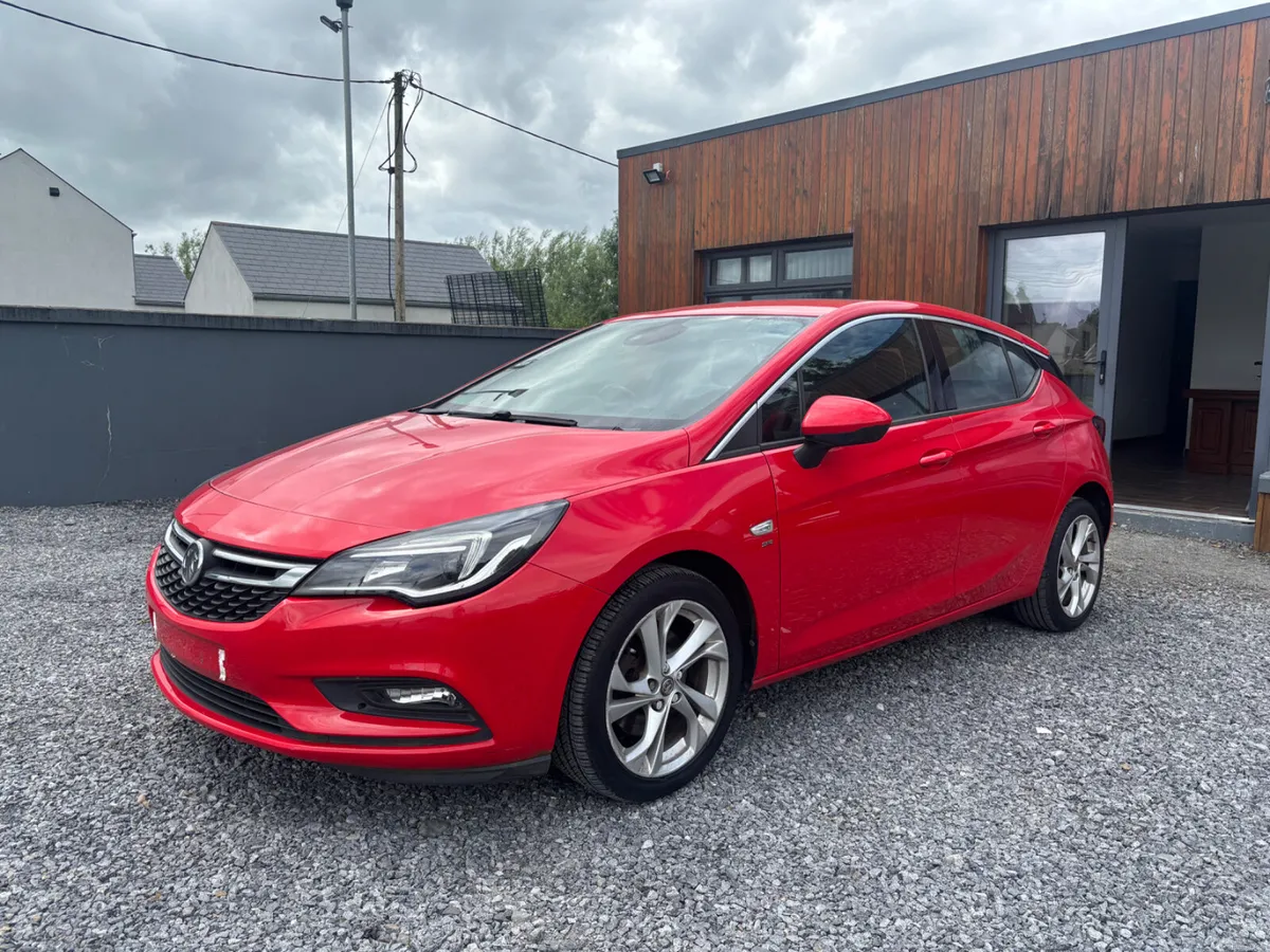 Vauxhall Astra 2017 - Image 2