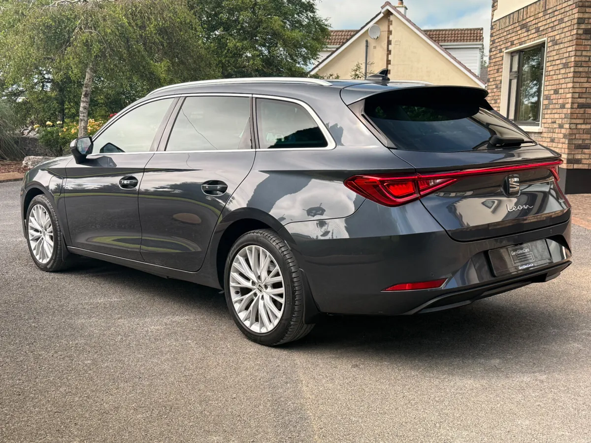 Now Reserved! *Hybrid* Stunning 211 Seat Leon! - Image 5