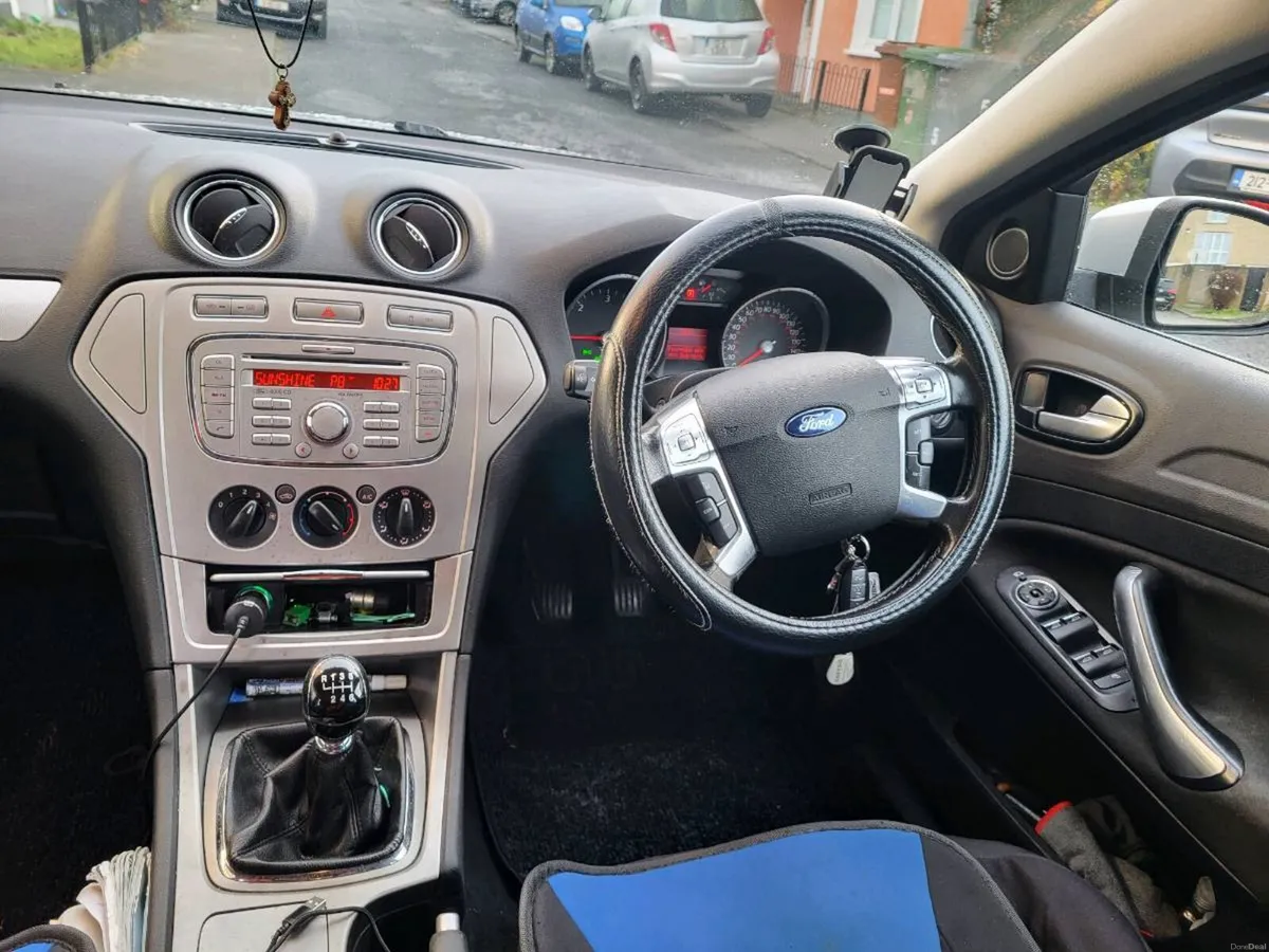 Ford mondeo 2008 tdci.2.0 - Image 4