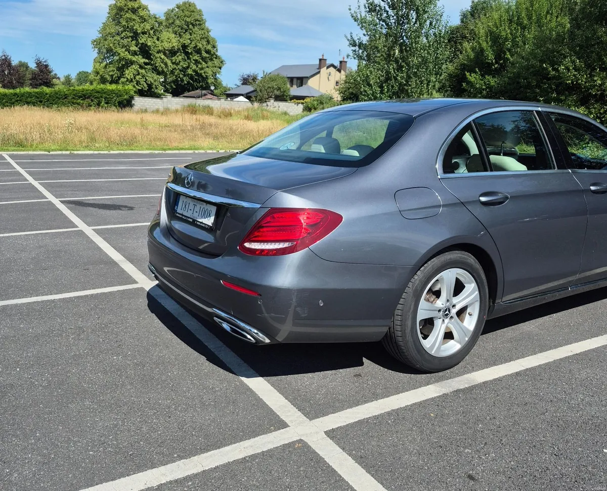 Mercedes-Benz E-Class 2018 - Image 4