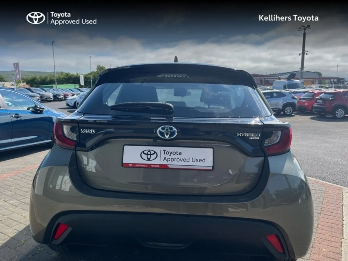 Toyota Yaris LUNA TS 4DR AUTO - Image 4