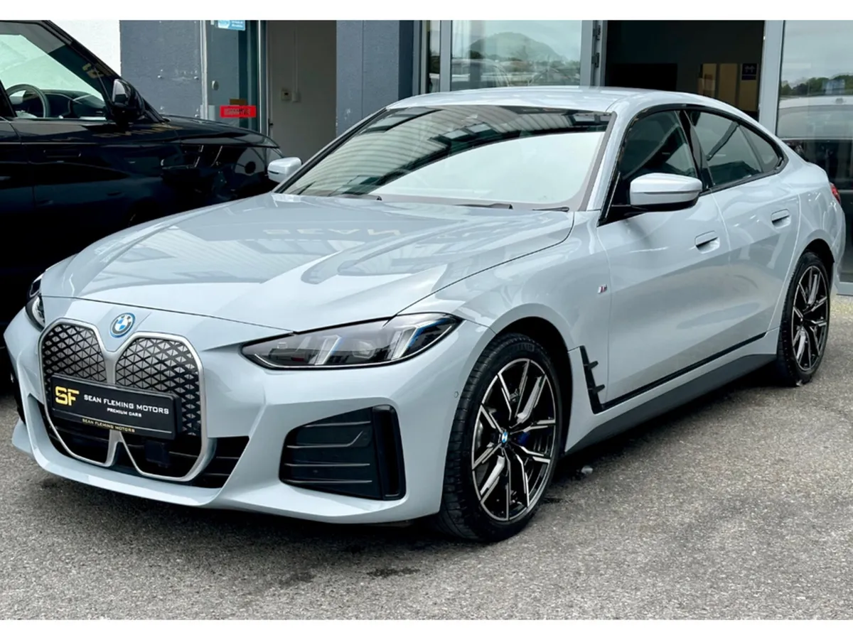 BMW i4 EDRIVE40 M SPORT - Image 6