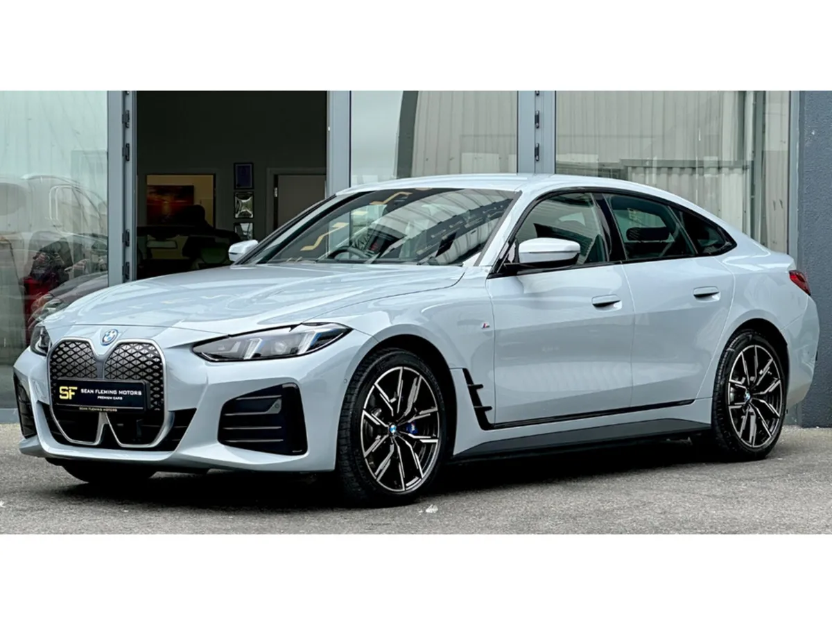 BMW i4 EDRIVE40 M SPORT - Image 3