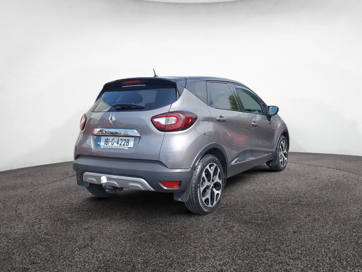 Renault Captur SIGNATURE X NAV DCI 90 4DR - Image 5