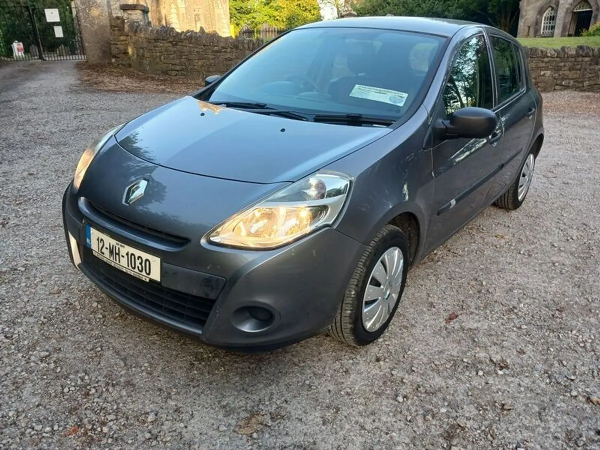 2012 Renault Clio - Image 1