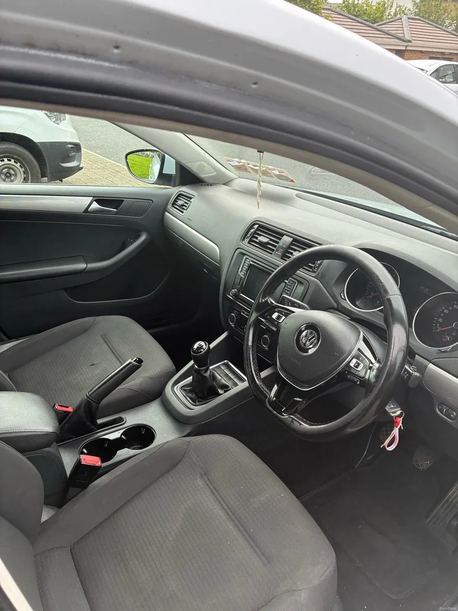 172 VW Jetta 2.0 Diesel - Image 3