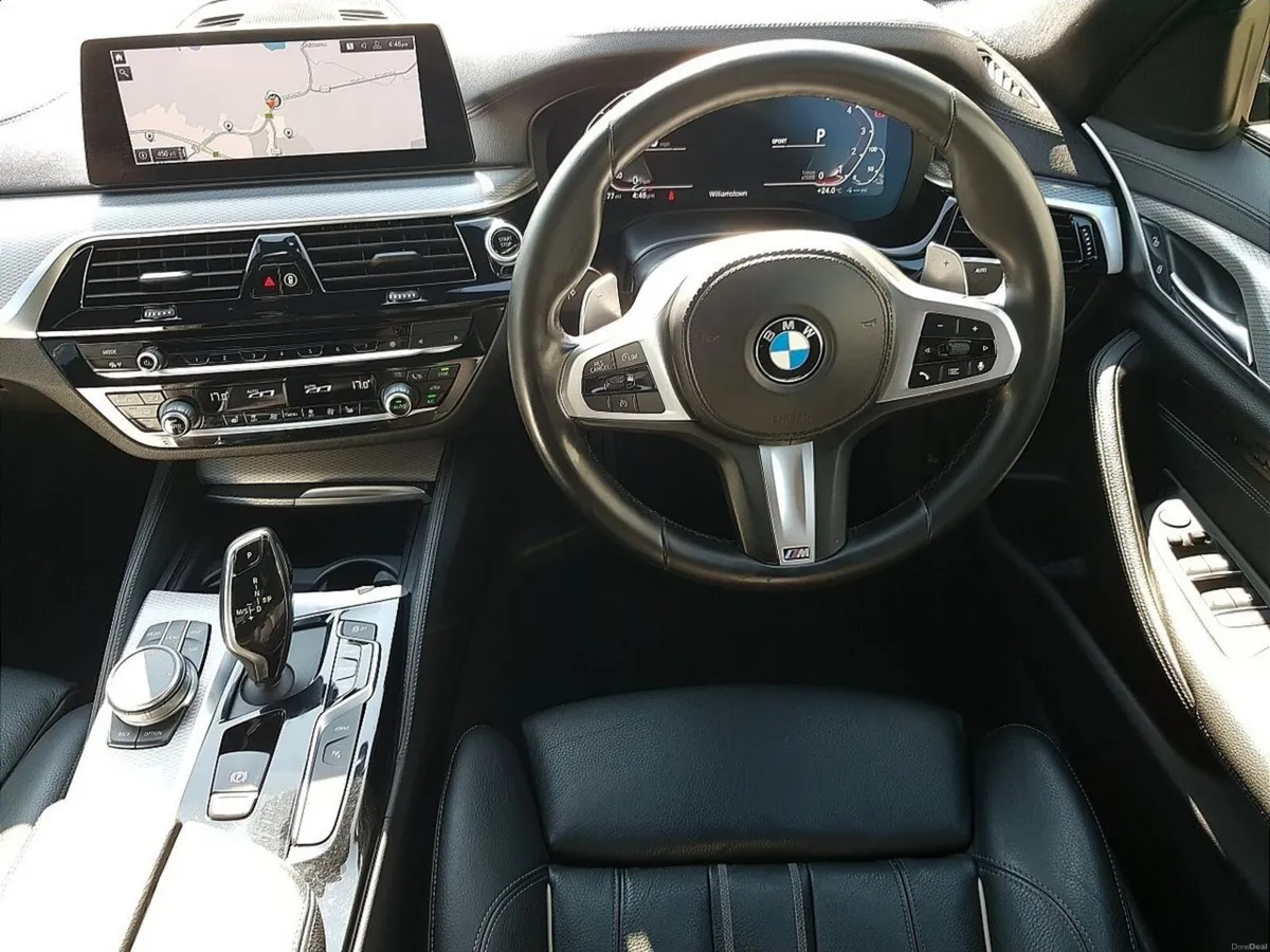 BMW 5-Series 530e M Sport - Image 5