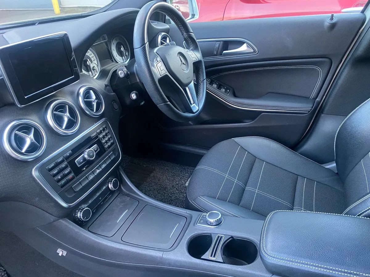 Mercedes-Benz A180 - Image 3