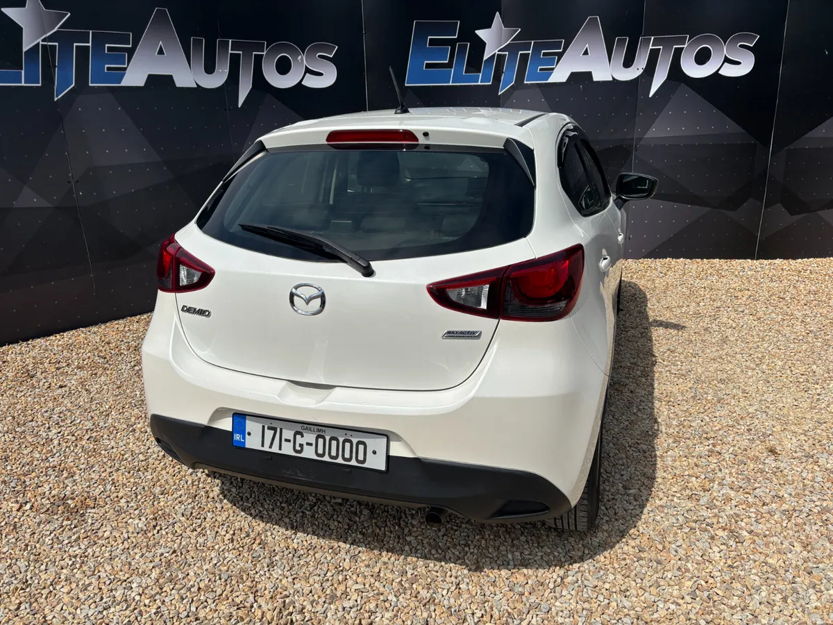 Mazda Demio Skyactive 1.3 2017 - Image 5
