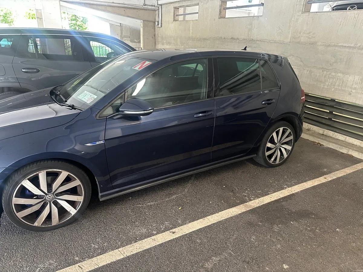 Volkswagon GTE PLUG IN HYBRID Automatic - Image 2