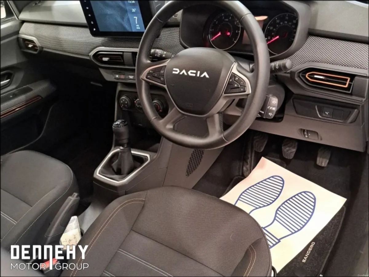 Dacia Sandero Stepway TCe 90 STEPWAY Expression, € - Image 6