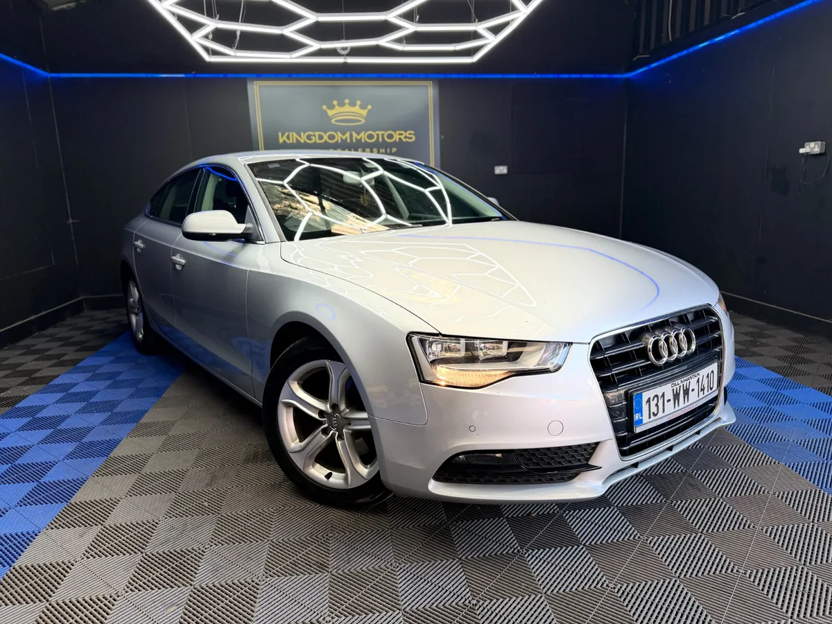 Audi A5 2.0 diesel,Manual,1 OWNER - Image 1