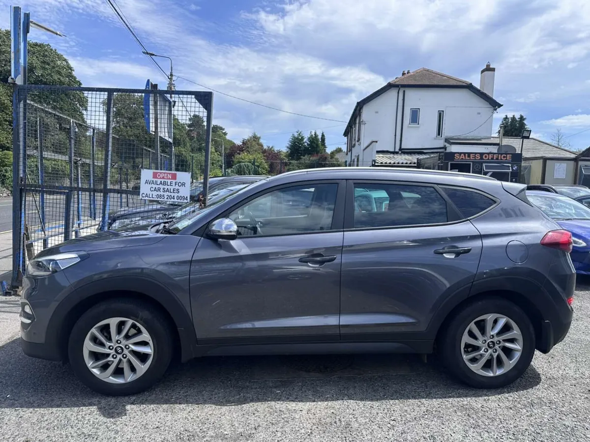 2016 Hyundai Tucson EXECUTIVE - Image 3