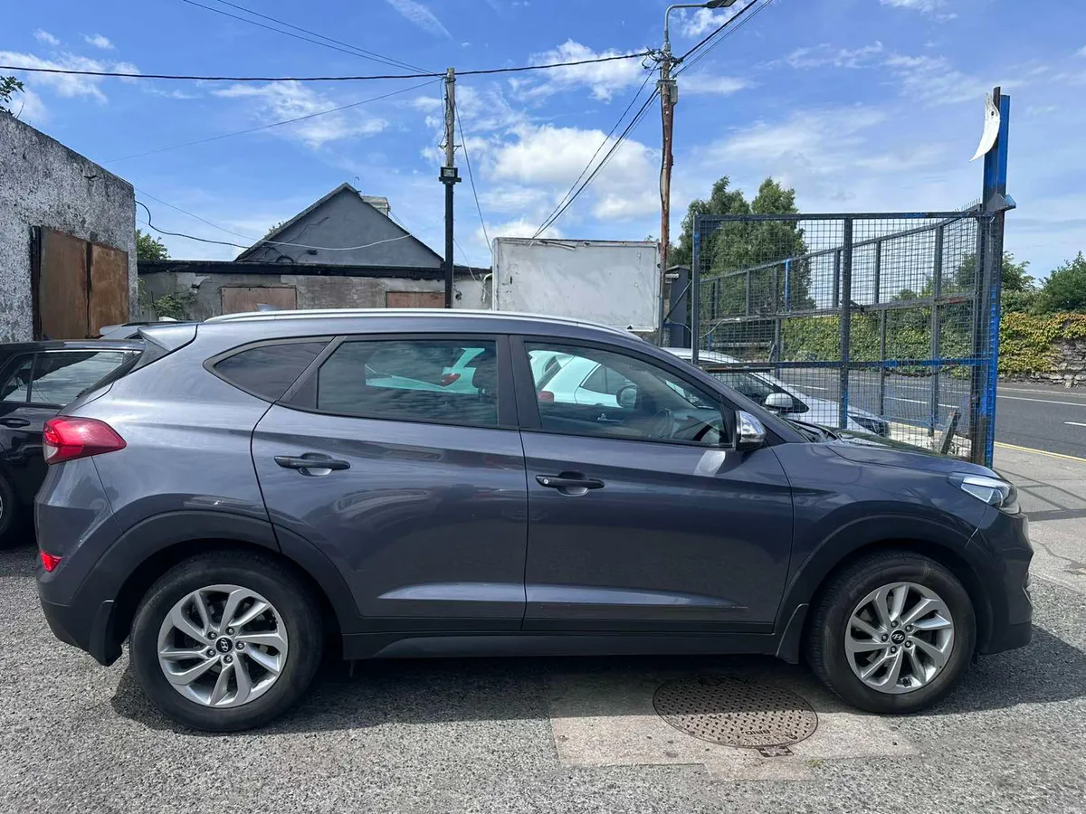 2016 Hyundai Tucson EXECUTIVE - Image 6