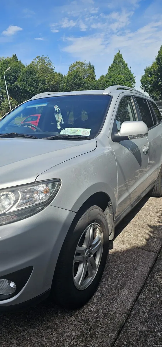 Hyundai santa fe - Image 5