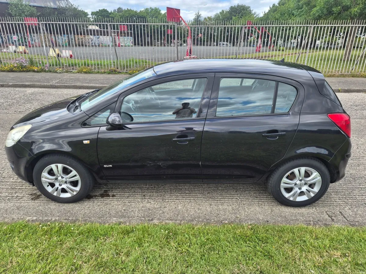 2009 Opel Corsa Club 1.2L 16V - Image 2