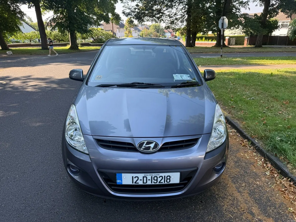 Hyundai i20 NCT July 2027 - Image 2
