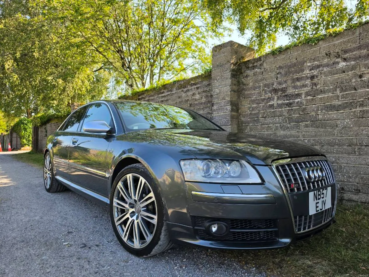 AUDI S8 V10 5.2 PETROL 2007 IMMACULATE!!! - Image 1