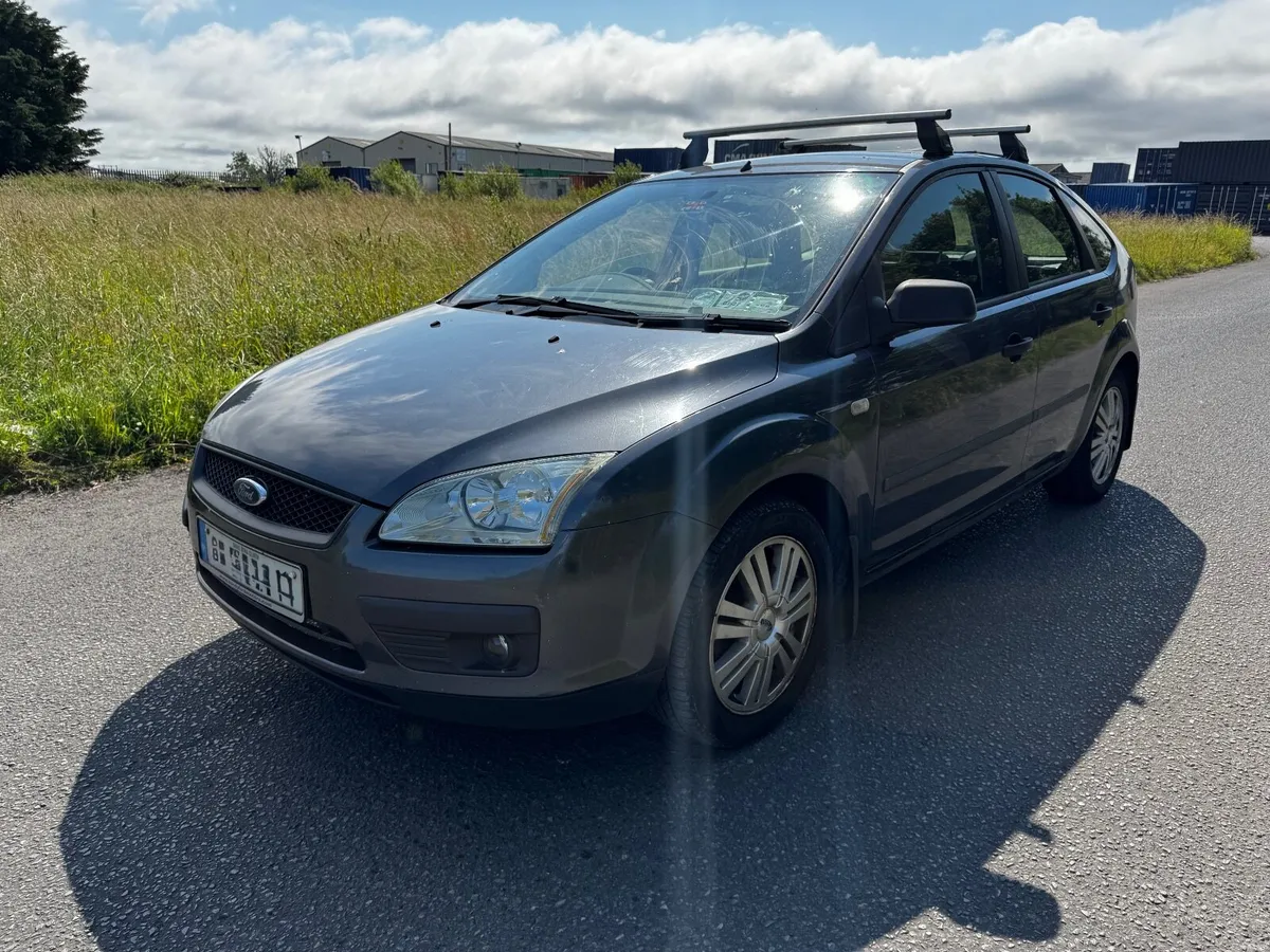 Ford Focus 1.4 LX 2005 *NCT & Driving Perfectly* - Image 2