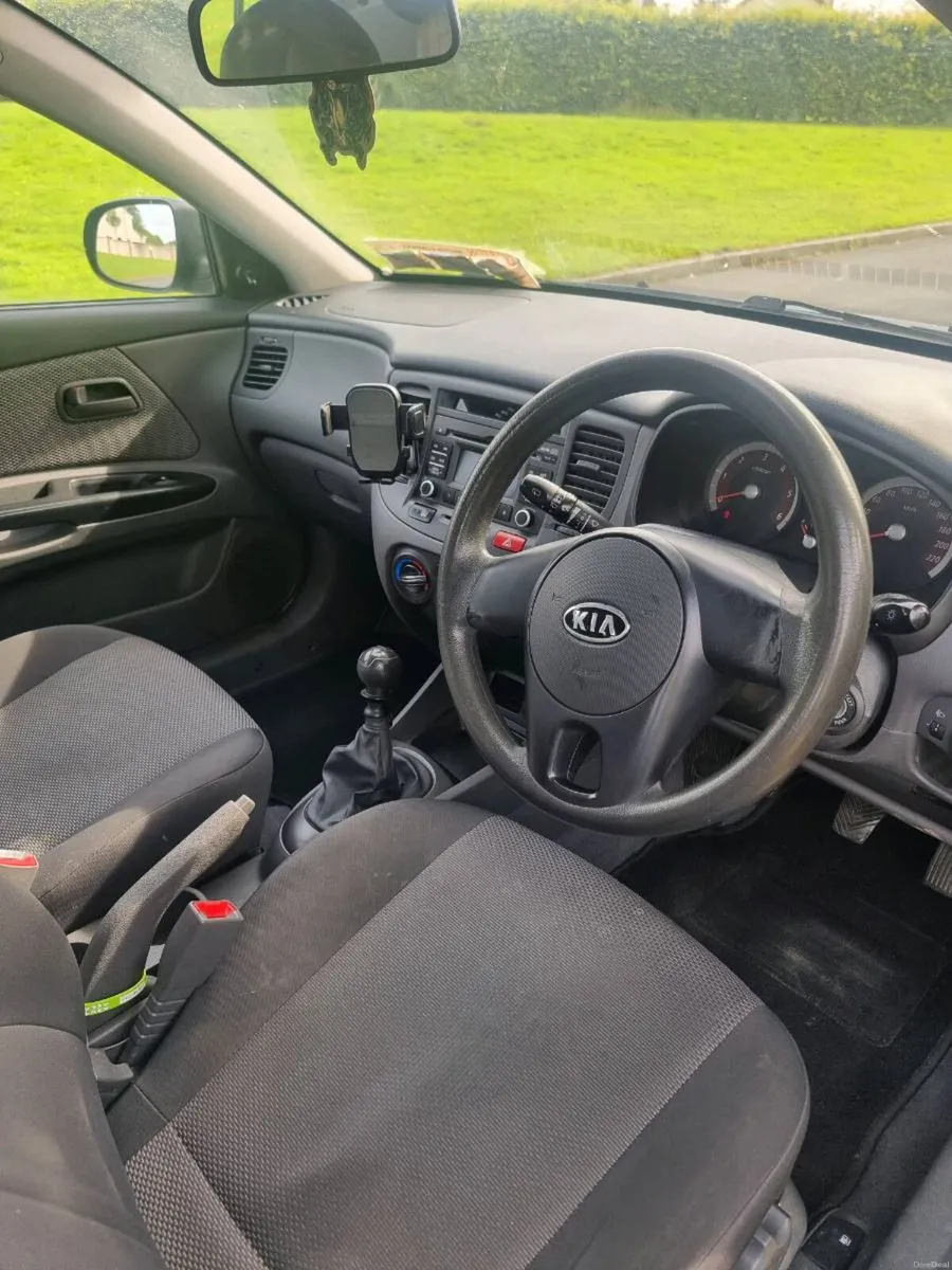 Kia Rio 1.5 diesel tx model - Image 5
