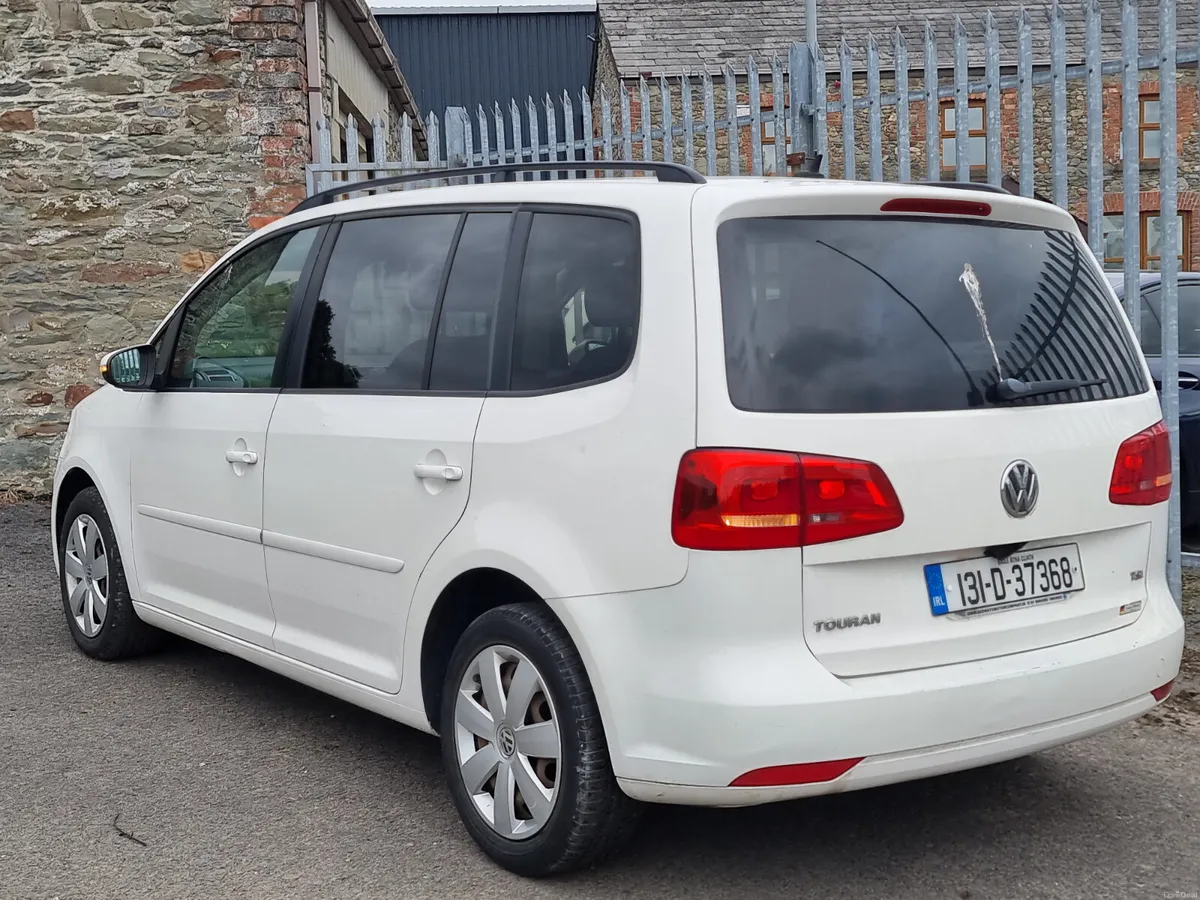 €5990 Auto Volkswagen Touran 2013 automatic €5990 - Image 2