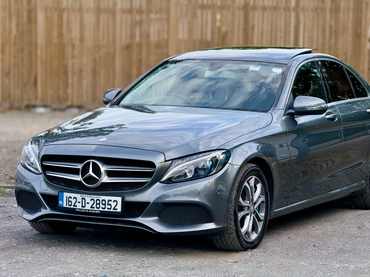 Mercedes C-Class 2016 2L Petrol Plug-in Sunroof - Image 4