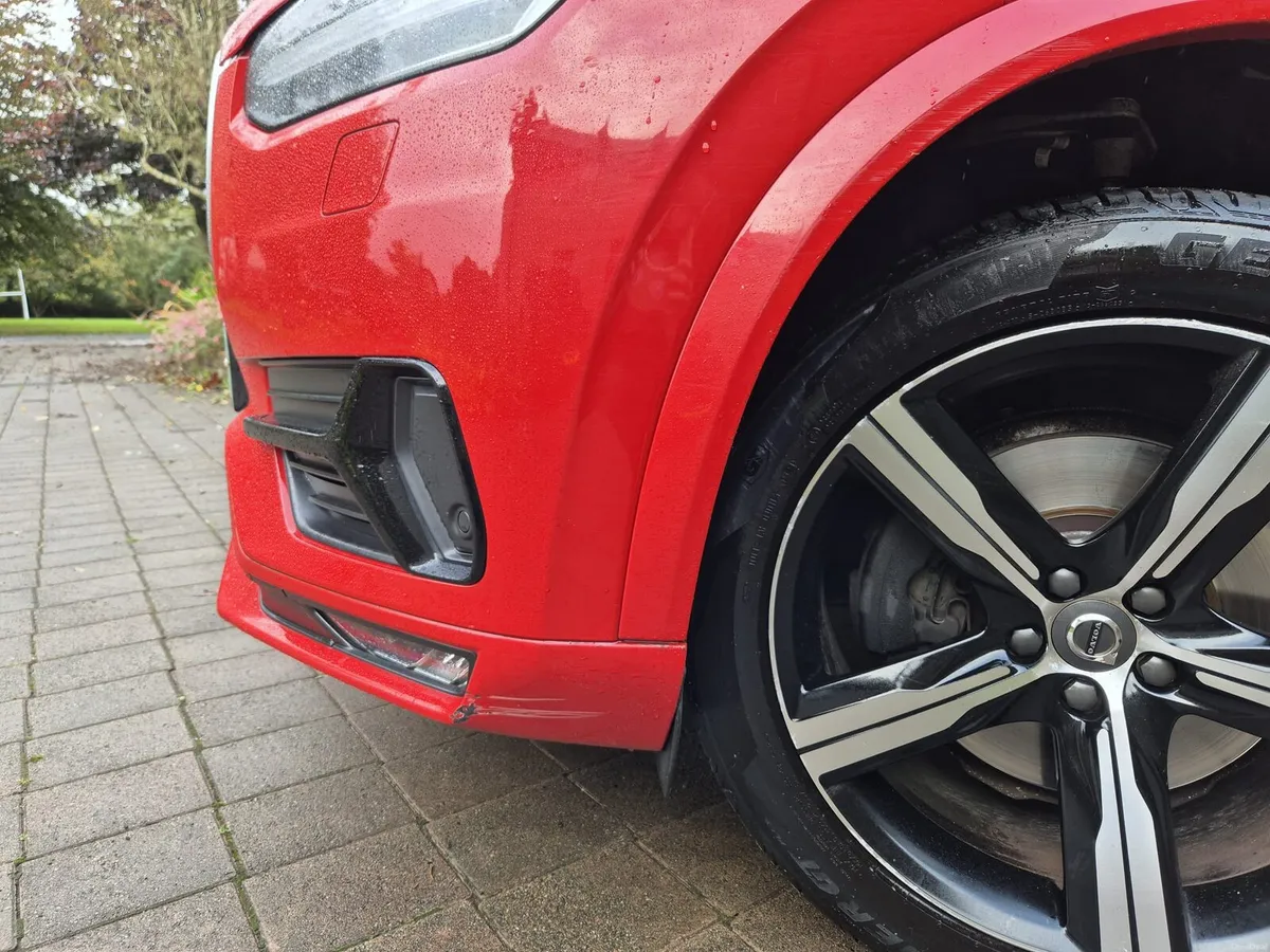 Volvo XC90 - Image 5