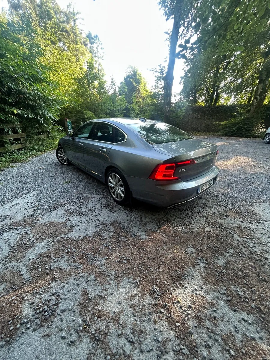 Volvo S90 2018 - Image 4