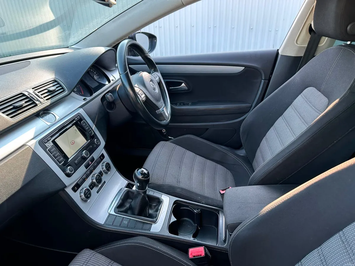 Volkswagen CC  2.0 TDI 140 hp - Image 4