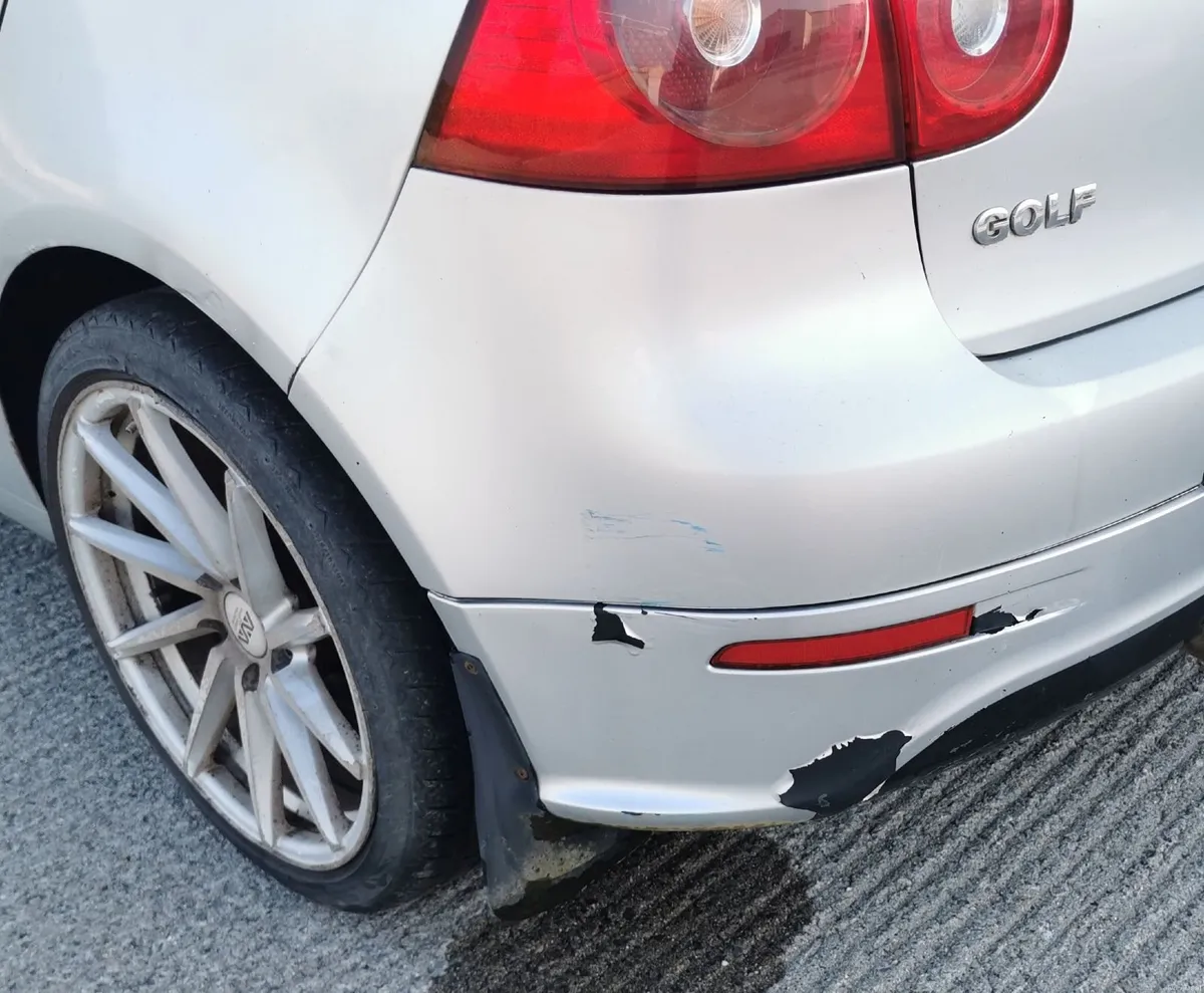 Volkswagen Golf 2008 - Image 2