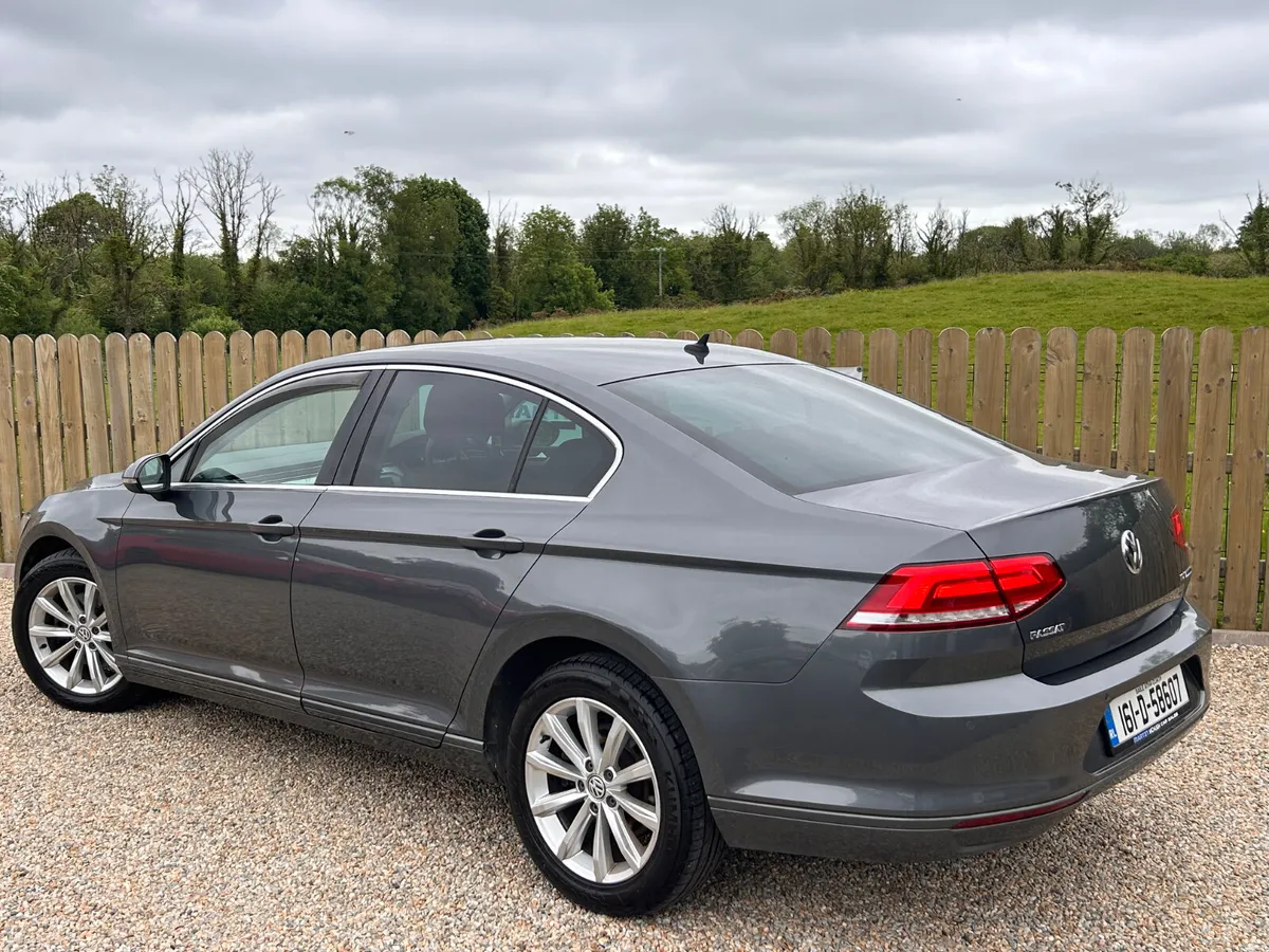 2016 Volkswagen Passat Comfortline Automatic - Image 2