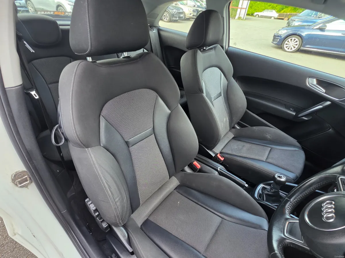 2017 Audi A1 1.6 TDI SPORT // ** LOW MILEAGE ** - Image 4