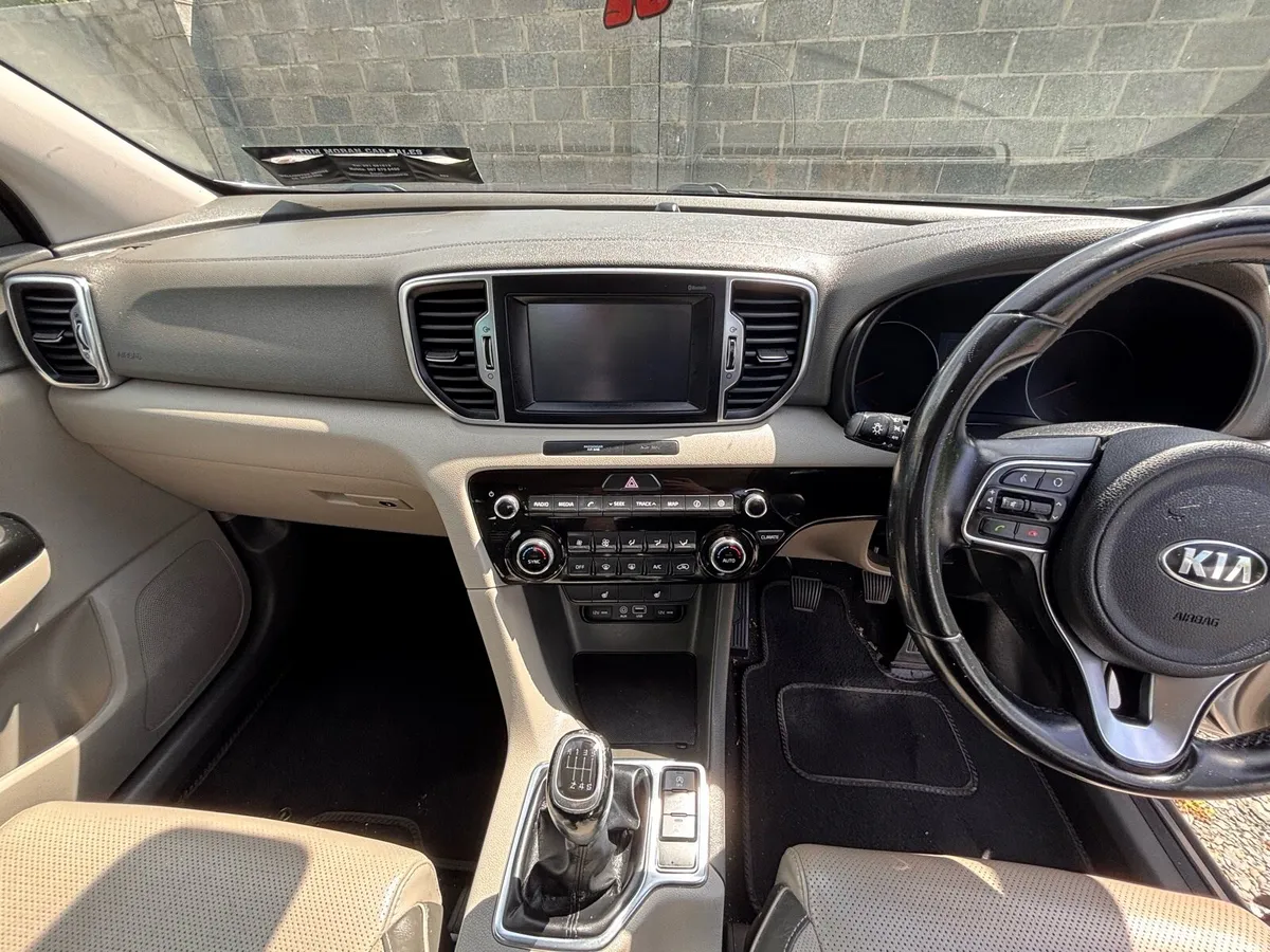2018 (182) Kia Sportage for sale - Image 6