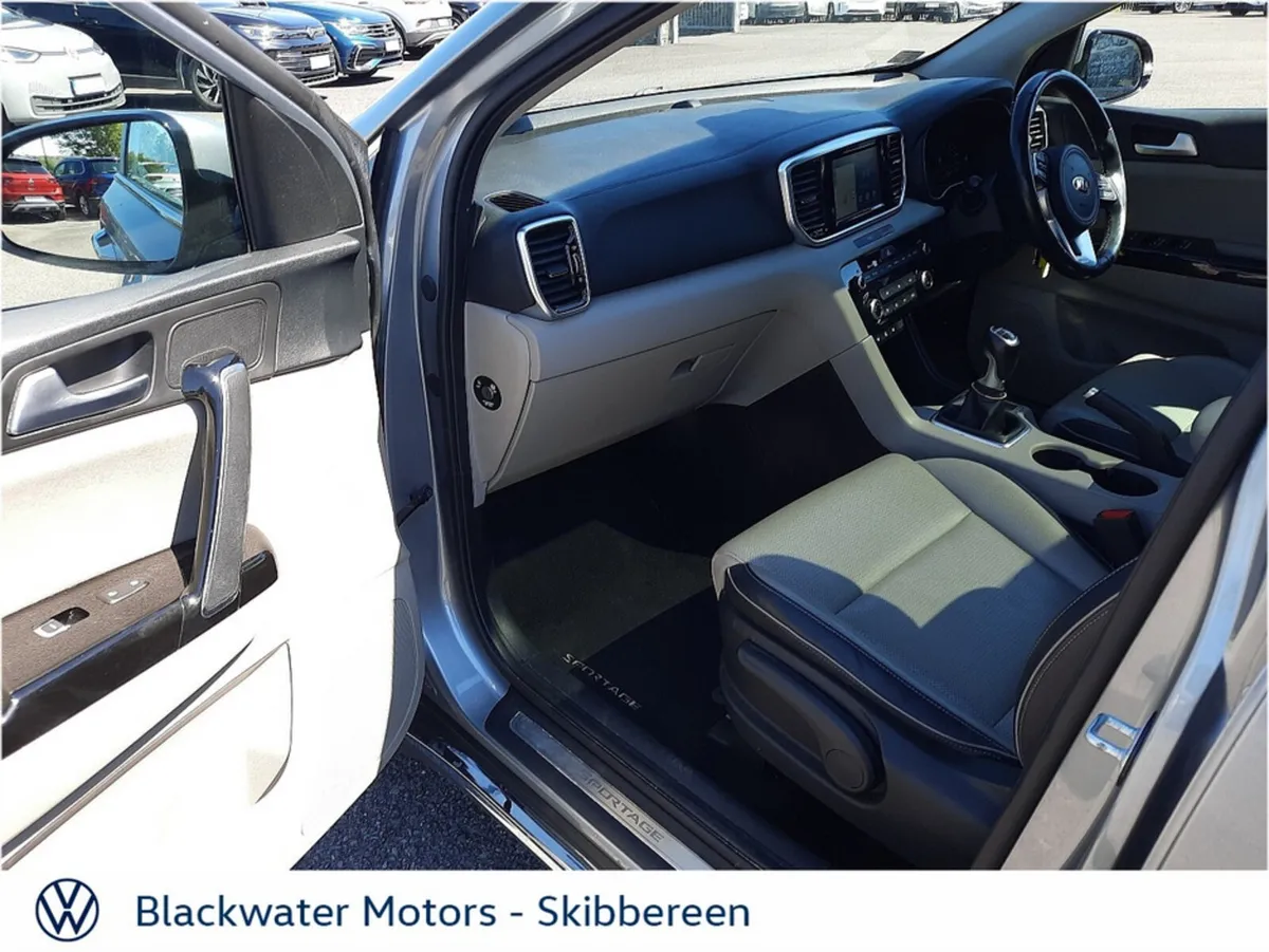 Kia Sportage 1.6 CRDI MILD HYBRID K3 - Image 4