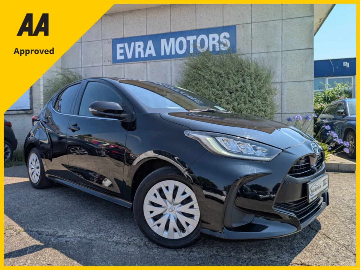 Toyota Yaris Z HYBRID AUTOMATIC 1.5 PETROL //HIGH - Image 1