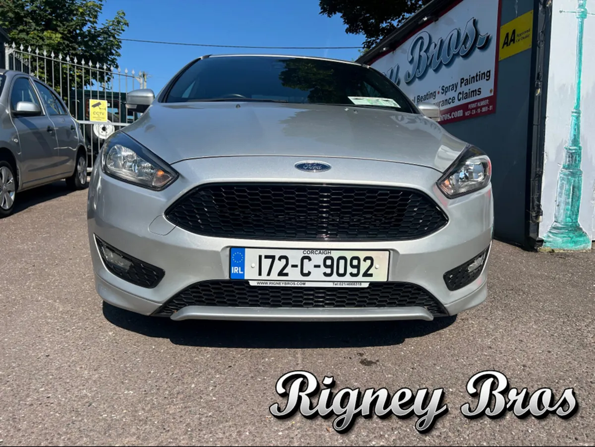 Ford Focus ST-LINE 120PS 5DR - Image 2