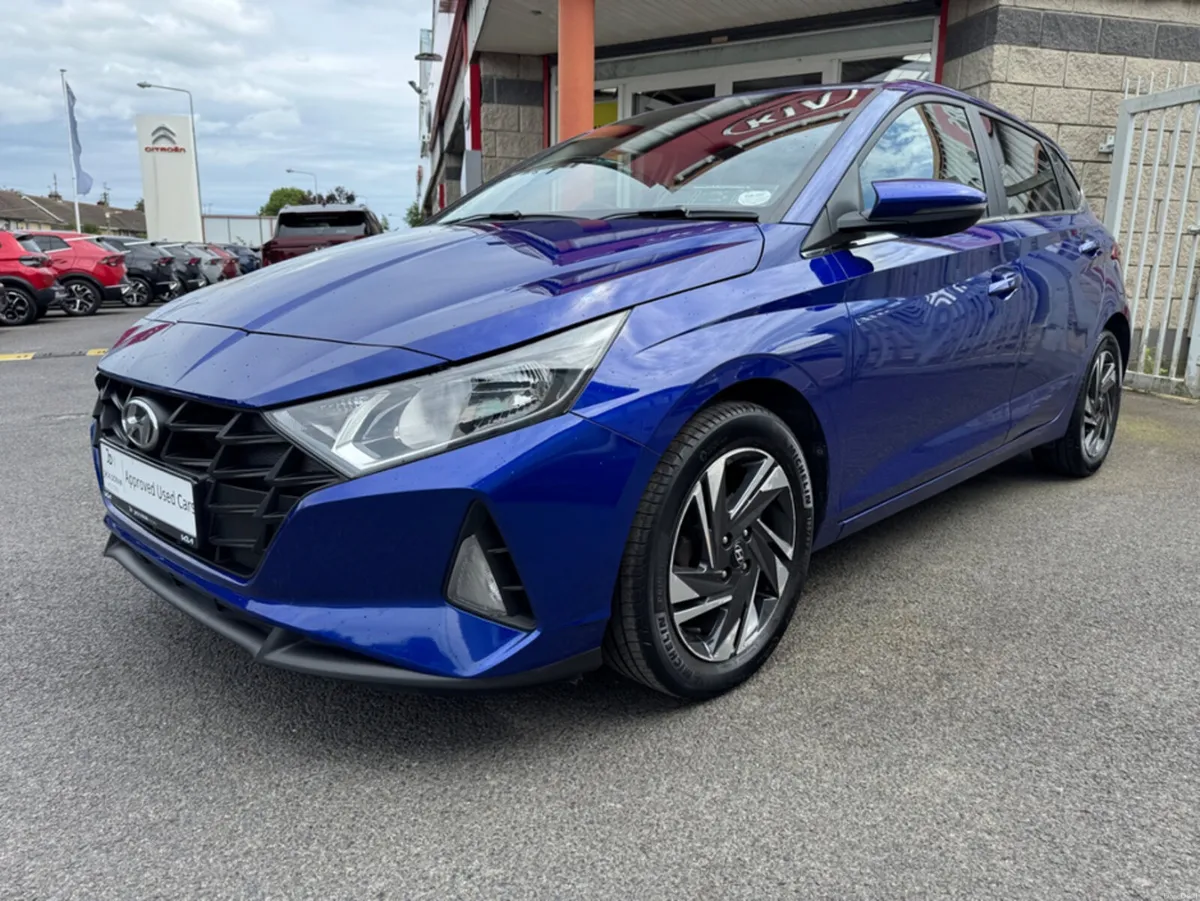 Hyundai i20 DELUXE PLUS***Deposit Taken*** - Image 1