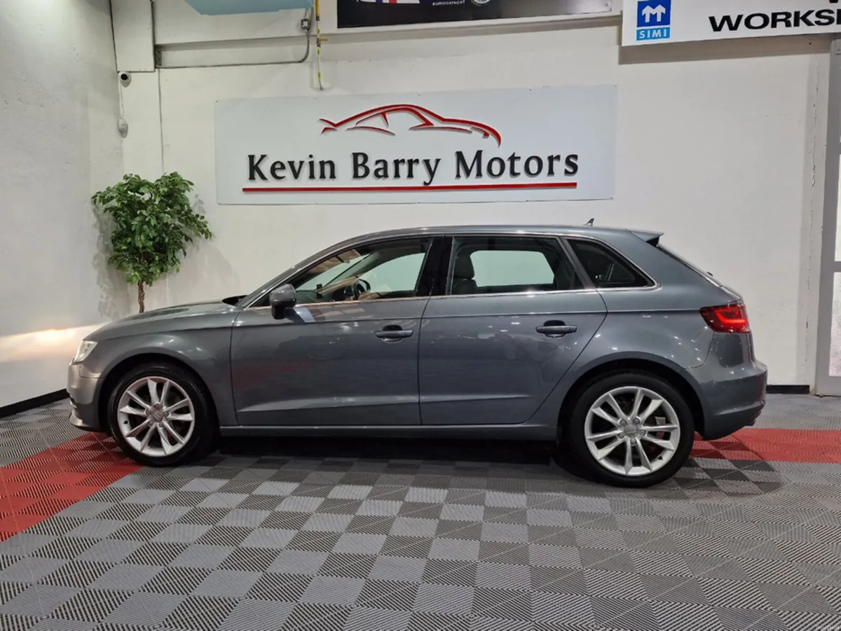 Audi A3 1.6TDi SPORTBACK SE 110BHP 6 SPEED MANUAL - Image 5