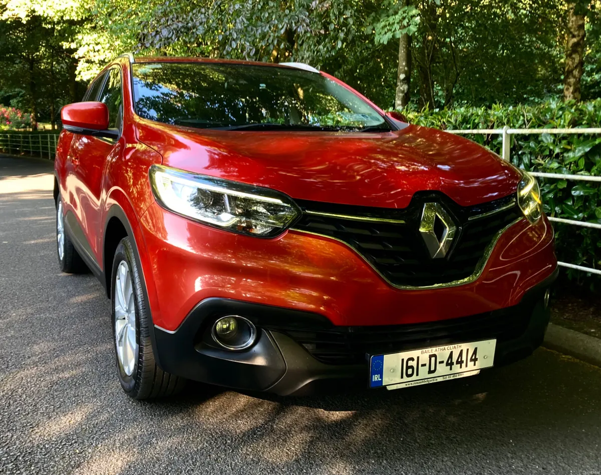 Renault Kadjar SUV Automatic 1.5dci Deluxe Edition - Image 3