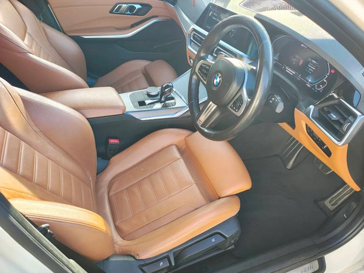 BMW 330e M sport - Image 5