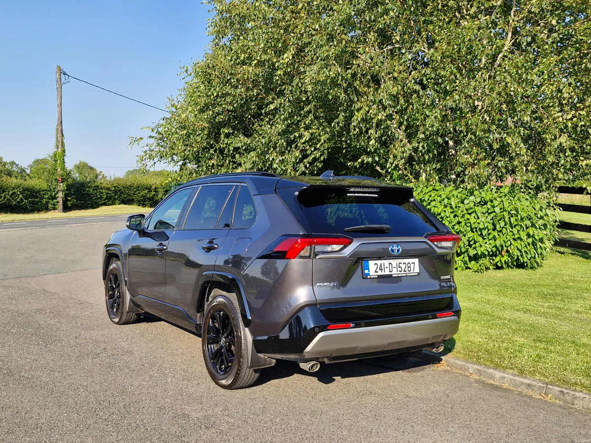 Toyota RAV4 Automatic Petrol Hybrid - Image 4