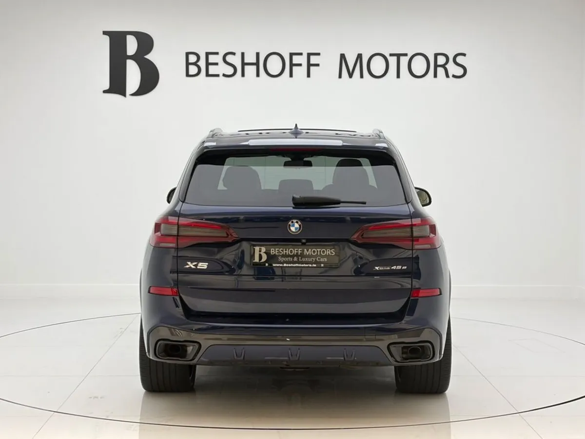 BMW X5 45e M-SPORT PRO=PAN ROOF//IVORY INTERIOR//2 - Image 4