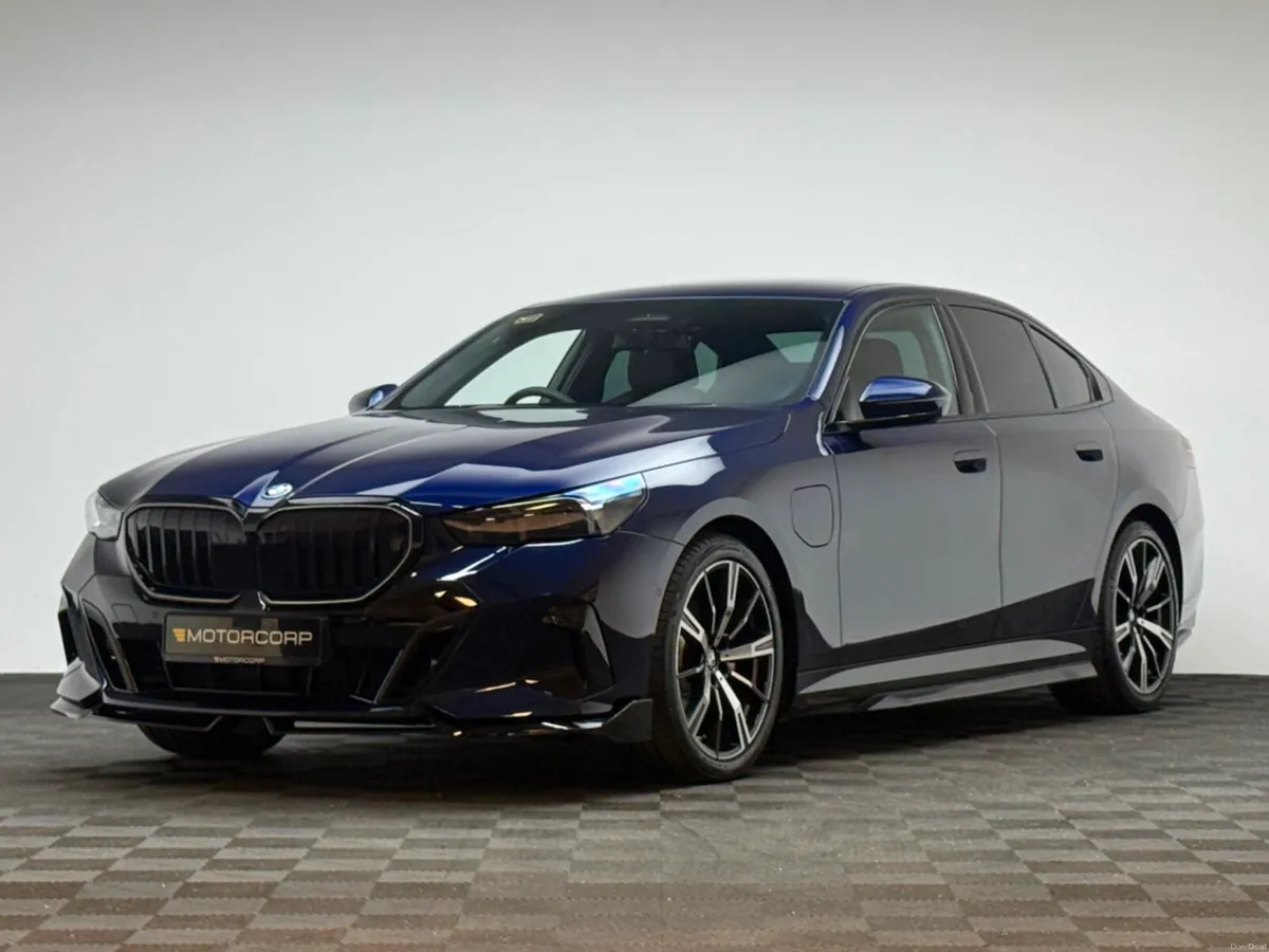 BMW 5-Series 530E M SPORT PRO - Image 3